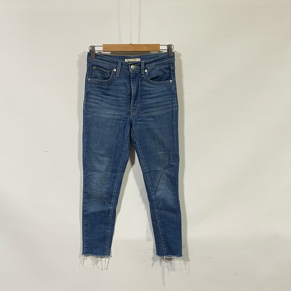 Levi’s premium mile high super skinny jeans